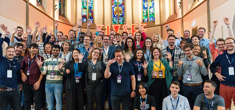 Article image Top 5 B2B Community Building Ideas from The LoftOS Summit 2023